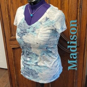 ❣️HP❣️Madison sheer splash turquoise V neck short sleeve blouse size: S